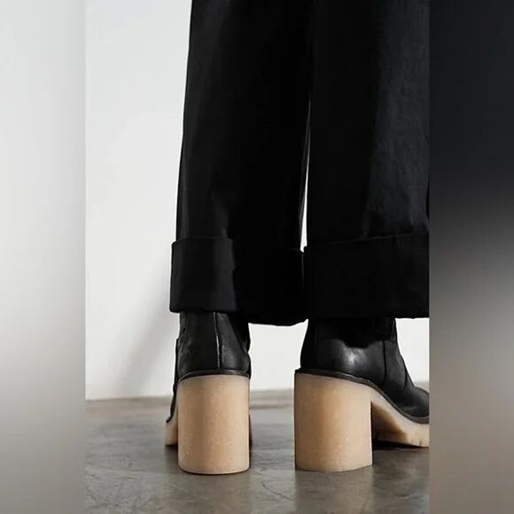 nib FREE PEOPLE sz 37.5/ 7.5 James Black Leather Chelsea Boot w chunky heel - Picture 4 of 5